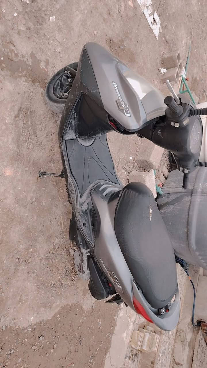 السلام عليكم دراجه بريز رمبه صار لها شهرين نازله رايدها 800


**إذا كنت صاحب هذا الإعلان وتريد حذفه لأي سبب، رجاءا أرسل رسالة إلى الدعم الفني**