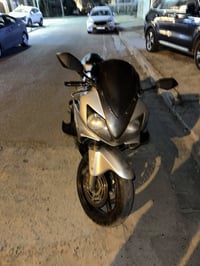 بطح F4i (للبيع) دراجه مفتوحه مكينه مبدل فقط رنكات دراجه كله شغله اشاير...