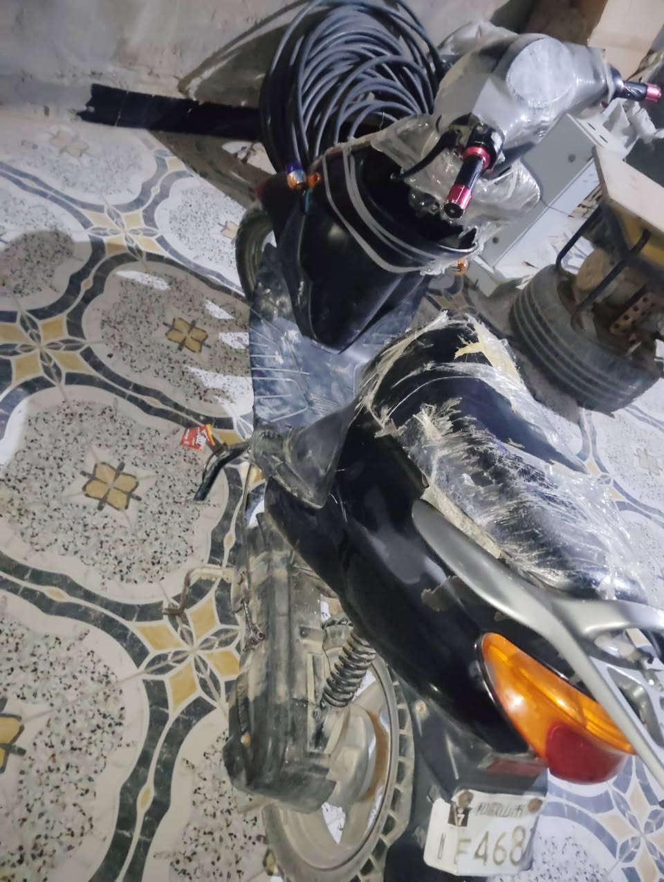 سلام عليكم شباب دراجه اكزز لل بيع شلعه ومعدل تخبل يرادلهه ترتيبات قليله سعر خاص ***********
