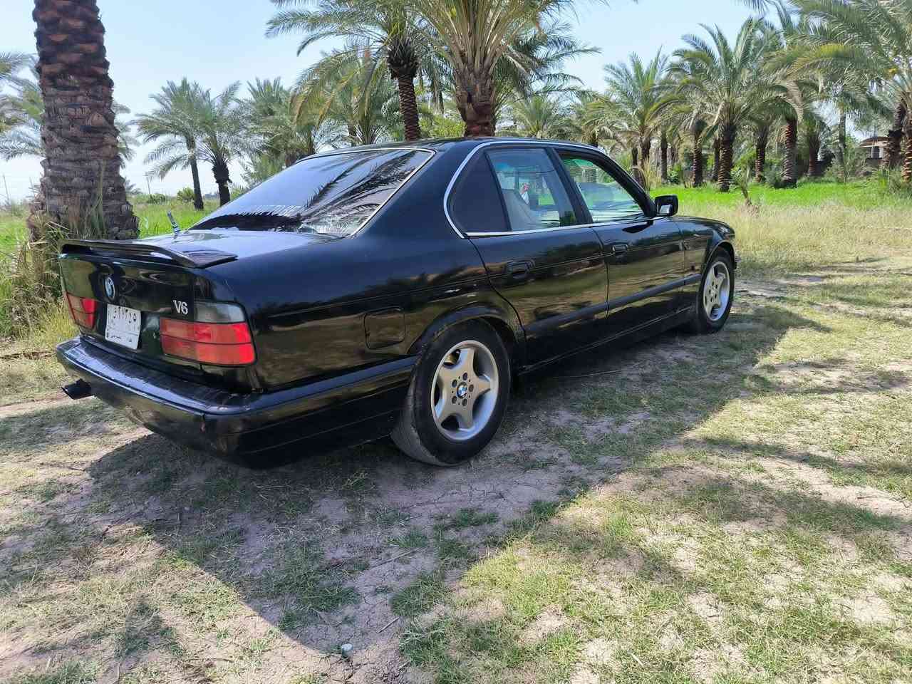 السلام عليكم
بيئم 535 محرك 30 مفتوح 
كير مكينه كفاله 
رقم بغداد تحويل مباشر
صبغه جديده مابيه ضربه قويه
نقص تبريد فقط 
مكان بابل الشوملي 
***********
*********** 
السعر 40
