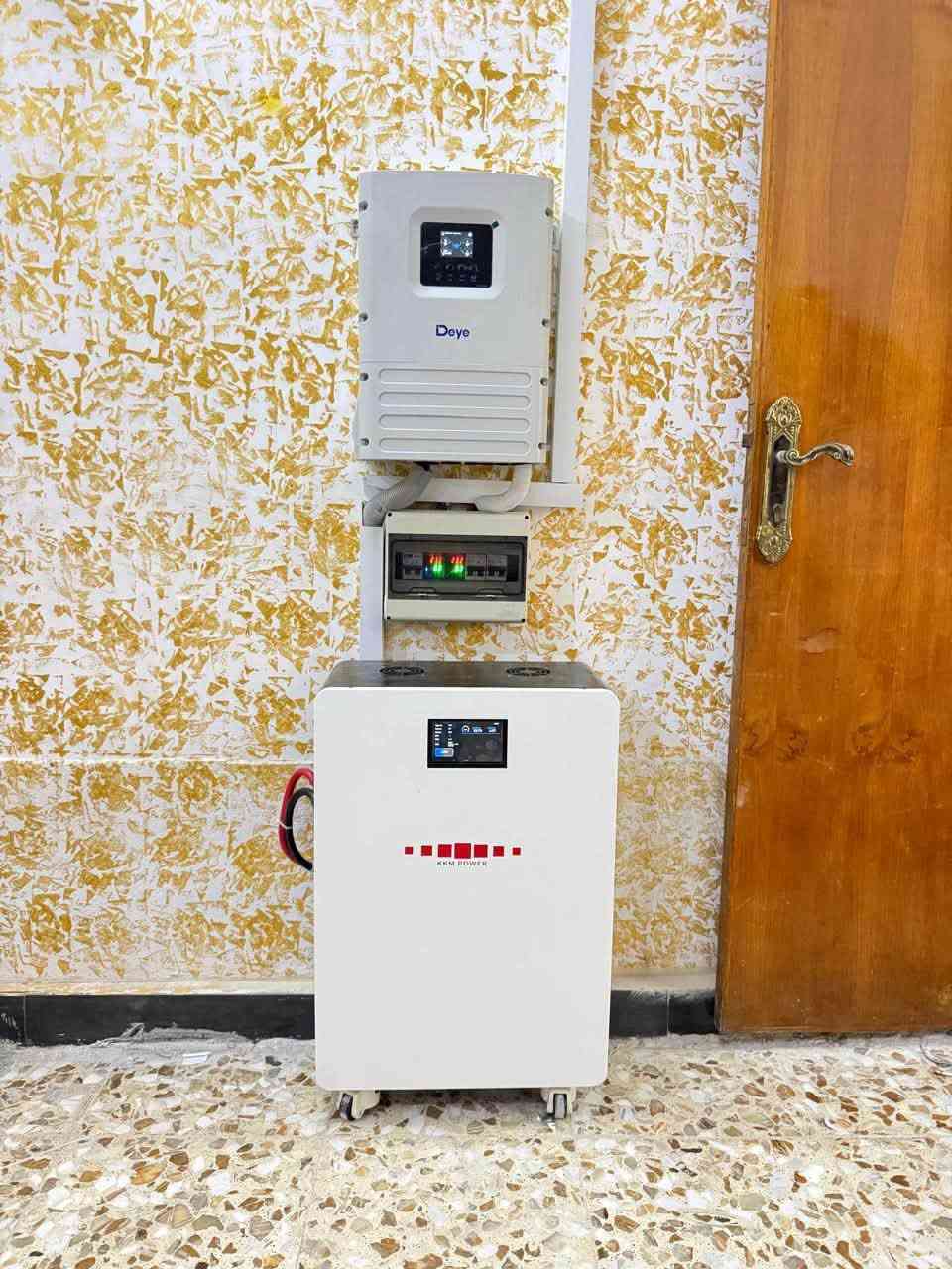 �☀️ تم بعون الله تجهيز وتنصيب منظومة طاقة شمسية متكاملة الى الاخ عبدالله صالح الزلزلي /قضاء الدغارة /جسر قدوري

✅ منظومة 20 أمبير نهاري 10 ليلي مصممة لتوفير طاقة مستقرة وتشغيل الأحمال بكفاءة عالية على مدار الساعة.

⭐ مميزات المنظومة:
🔹 بطارية عالية الكفاءة بضمان 5 سنوات.
🔹 انفيرتر بمواصفات متطورة وضمان 5 سنوات.
🔹 ألواح شمسية بضمان 15 سنة وأداء ممتاز في مختلف الظروف الجوية.

💡 تخلص من مشاكل انقطاع الكهرباء وارتفاع تكاليف التشغيل، واستثمر في طاقة نظيفة واقتصادية تدوم لسنوات.

📞 للحجز والاستفسار وتجهيز جميع أحجام المنظومات المنزلية والتجارية، راسلنا على الخاص.

طاقة شمسية اليوم… راحة وأمان لسنوات قادمة. ☀

للتواصل 
مهندس حمزة:***********
مهندس عباس:***********
