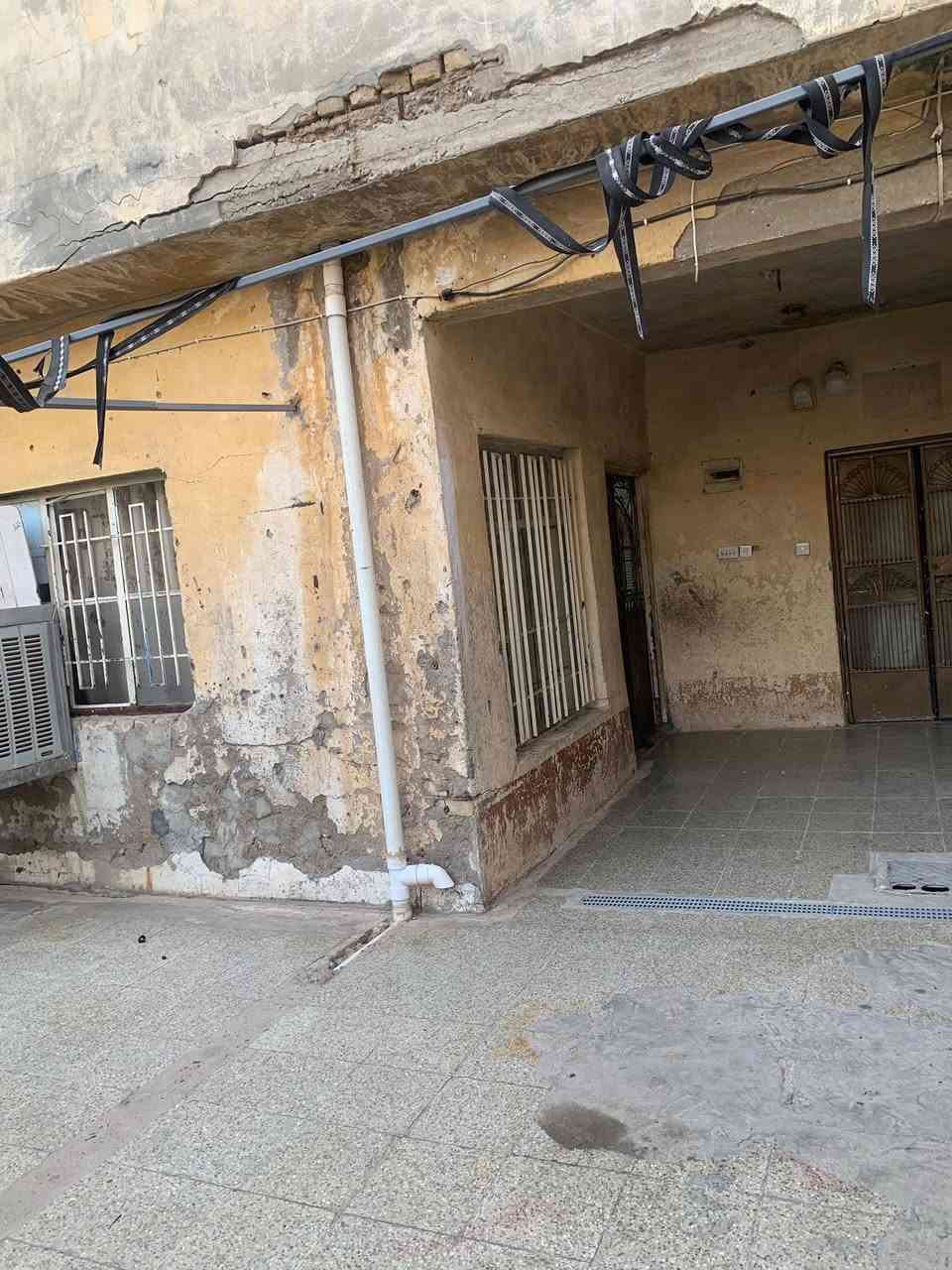 📍تسلسل: 1229

دار للبيع طابو صرف سند بناء الثمانينات
العنوان: الفلوجة حي المعتصم قرب طعس نعومي
شارع ٨ م
مساحة: ٢٤٠ م٢
واجهة: ١٢م و نزال ٢٠م
غرفتين نوم وصالة واستقبال ومطبخ وحمام

🟢السعر : ١٤٠ مليون دينار مع المجال

🟢مكتب دجلة الهندسي للعقارات حي الجولان قرب صناعة الجولان للسيارات مجاور سوبر ماركت الهلال
للاستفسار اتصال على الارقام 
***********
‏‭٠٧٥١ ٩٤٥ ٢٨٢٩‬ ‏‭ ‏‭
