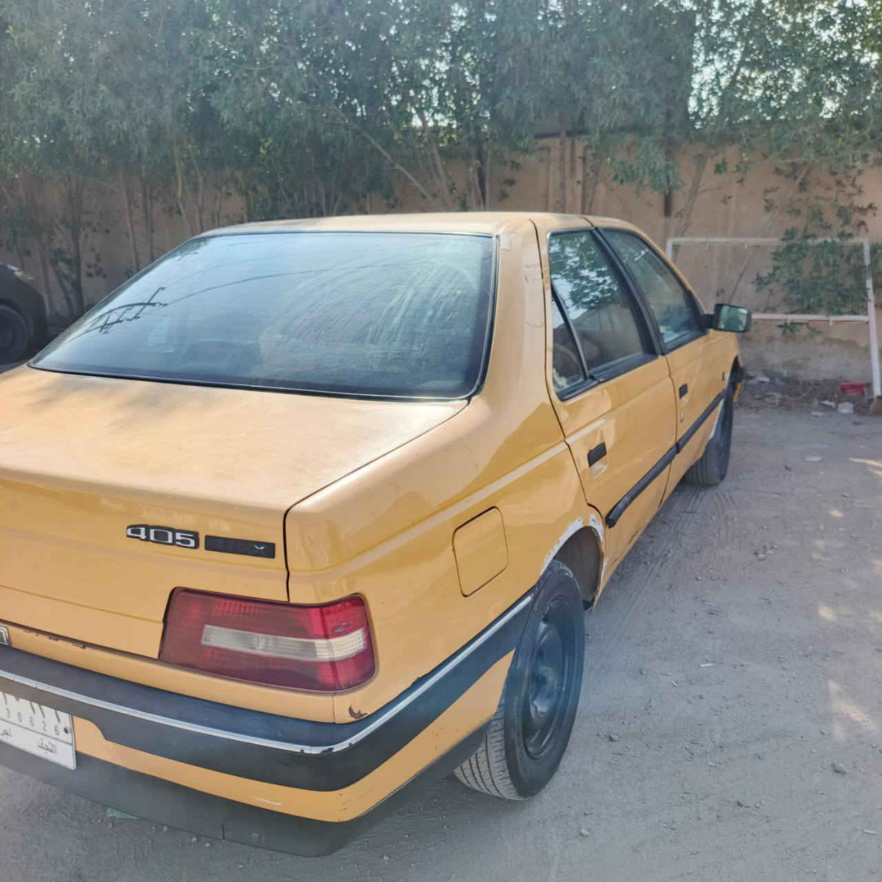 السلام عليكم سياره 405 للبيع مكاني سماوه 7 نيسان
2010موديل مصفره هيئه وغرامات محرك صار لهه التاير جديد باله تبريد شغال الثانويه لل 27 تنتهي مالكها بالسماوه *********** ارجو الاتصال على رقم
