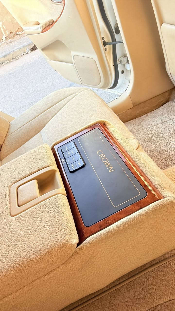 شاهينه للبيع ادوات ادوات ادوات كفاله عامه ٢دكم مكان بصره اتصال ***********
