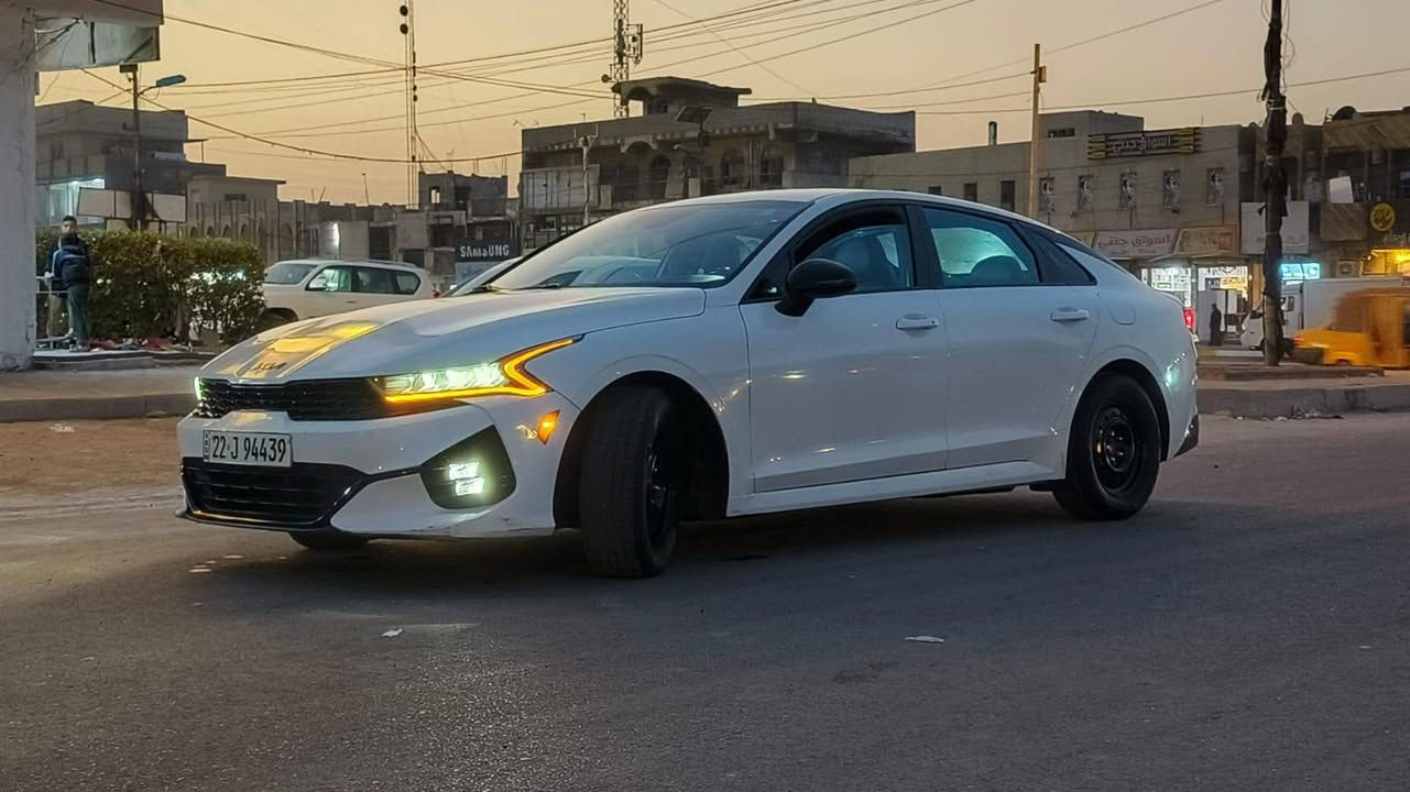 سيارةK5 موديل 2022 امريكي رقم اربيل انكليزي باسمي
جي تي لاين
 1-كشن كهربائي
2-بصمة وتشغيل عن بعد
3-تحديد مسار 
4-قيادة ذاتية
فول مواصفات 

حادثهة جاملغ ايسر امامي معمر نفسة ايرباكات سليمه 
السيارة جديدة احلة من الصور 

السعر 185 وبيهة مجال 

***********

