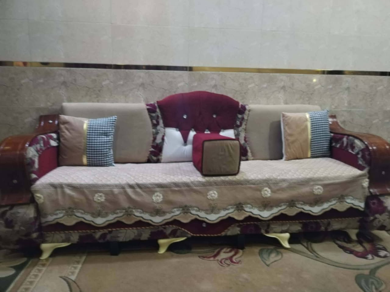 تخم قنفات نضيف تسكام السعر 350وبي مجال بسيط


**إذا كنت صاحب هذا الإعلان وتريد حذفه لأي سبب، رجاءا أرسل رسالة إلى الدعم الفني**