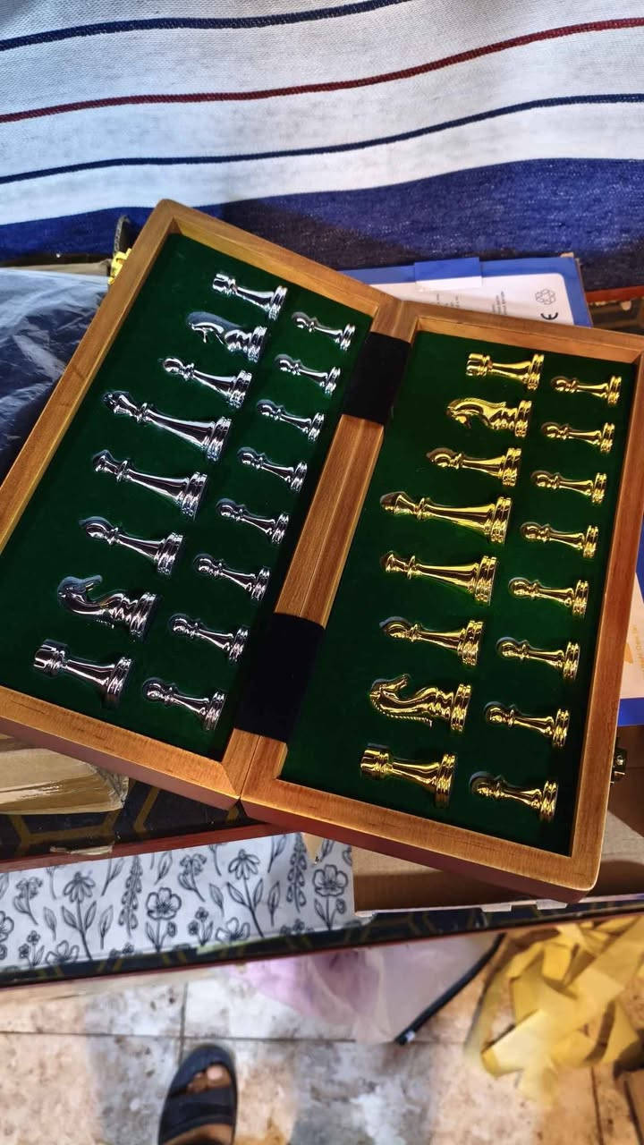 شطرنج قطع معدن زنك
الرقعة صاج فاخر
المساحة 30x30 cm بغداد, العراق


**إذا كنت صاحب هذا الإعلان وتريد حذفه لأي سبب، رجاءا أرسل رسالة إلى الدعم الفني**