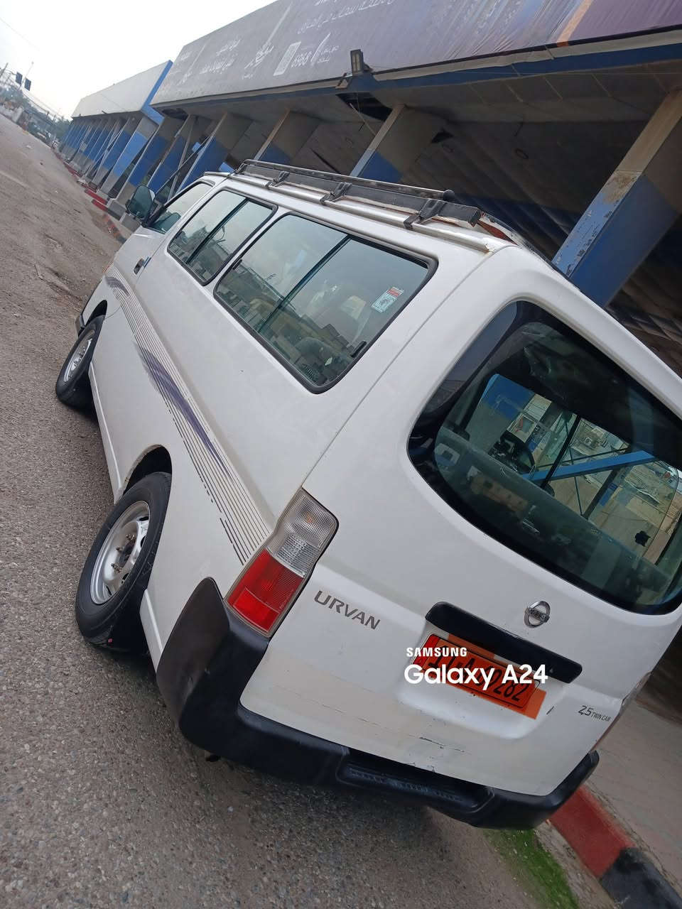 نيسان 10رقم بغداد الجديد انكليزي مكفوله من الصبغ بيهه بارد مكانات السعر 127وبيه مجال قليل
***********
