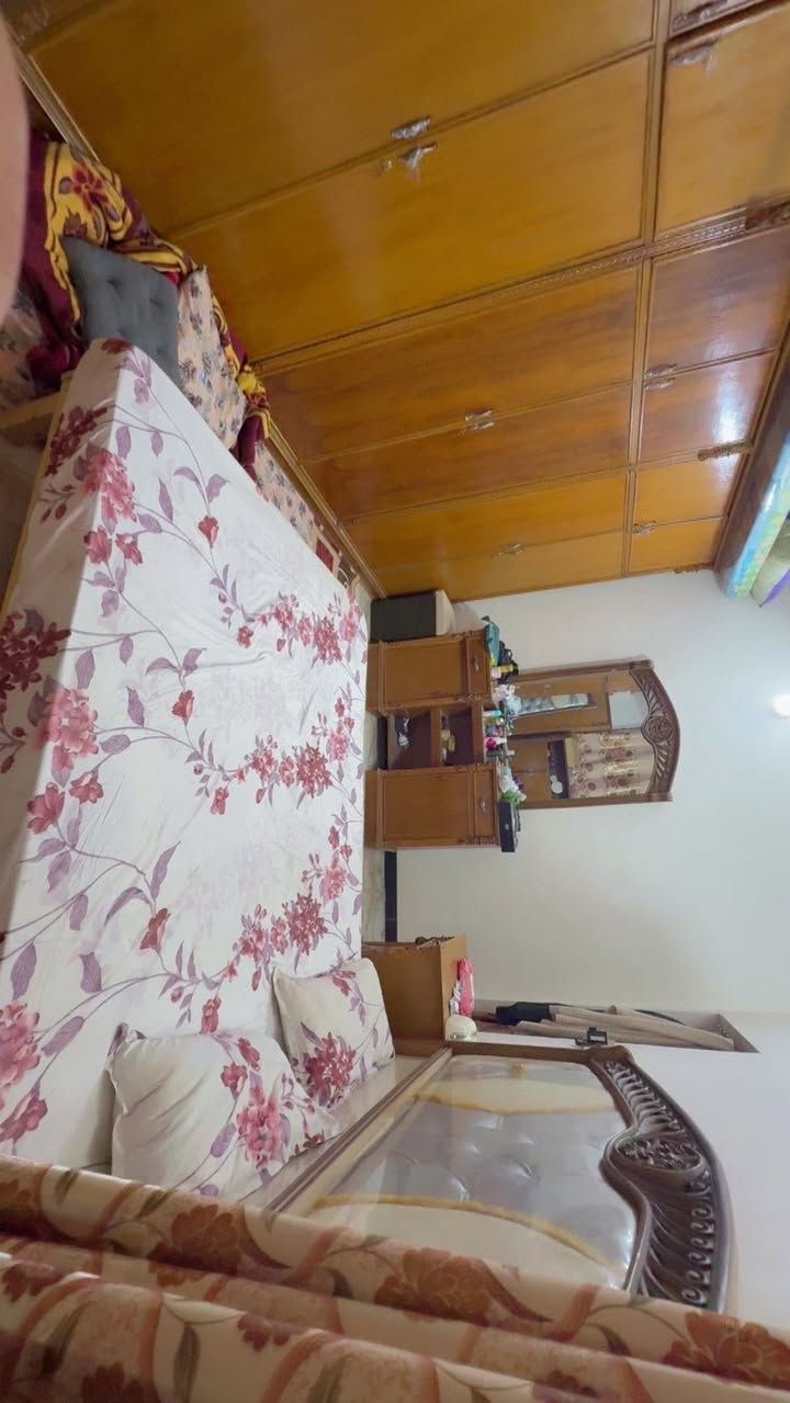 غرفه ذرجه اولى سعر 750لو 8قطع لو 9اتصال ع رقم ***********
