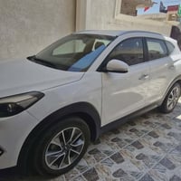 توسان ٢٠١٨ • محرك ٢٠٠٠ • ١١٨ الف