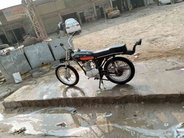 البيع سيجي نامه مكينه اهوان براغي 8 شرط الفصله وتعليك شاصي نامه شلامجه كلك كلك دراجه براغي ما عيزه صالنصه شيرازي الصلي السعر (375)وبيه مجال حك جيه فقط مكاني بغداد نهروان رقمي (***********)
