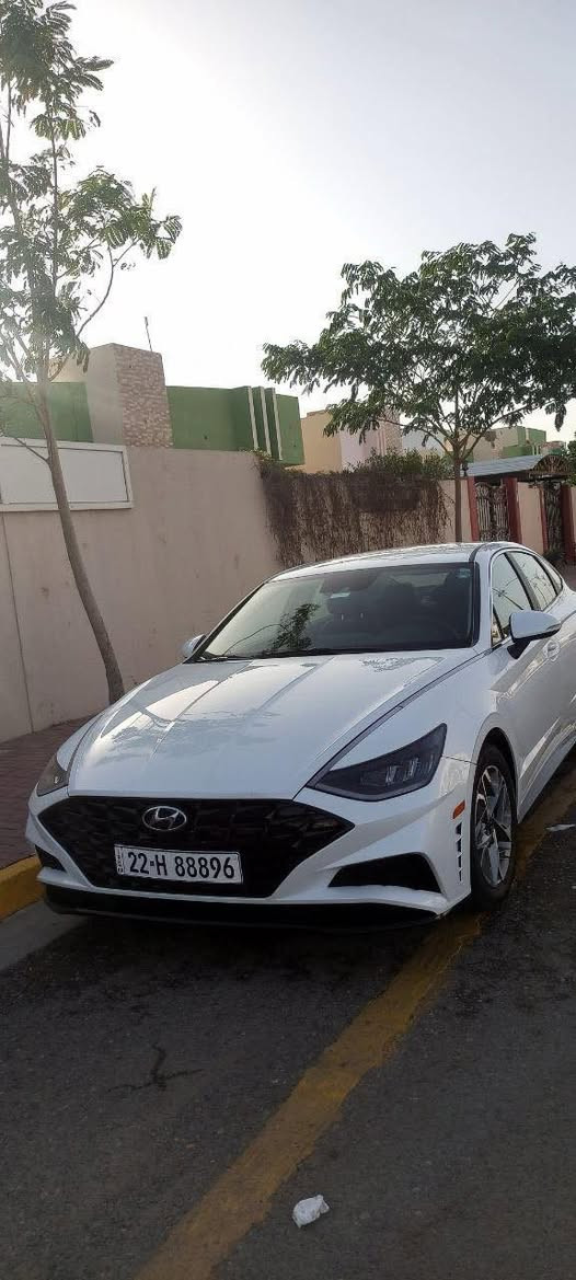 السلام عليكم 
سوناتا لون ابيض 
موديل 2021
وارد امريكي
محرك 2500 تنفس طبيعي  
صور حادث بل صور موضحه 
مكان السياره الرمادي 
السعر 167 ورقه وبي مجال بسيط 

 0780 959 0830
