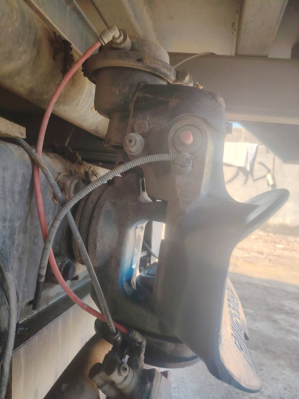 سلام عليكم هوك لبيع سعر خاص *********** العنوان بغداد تقاطع نهروان
