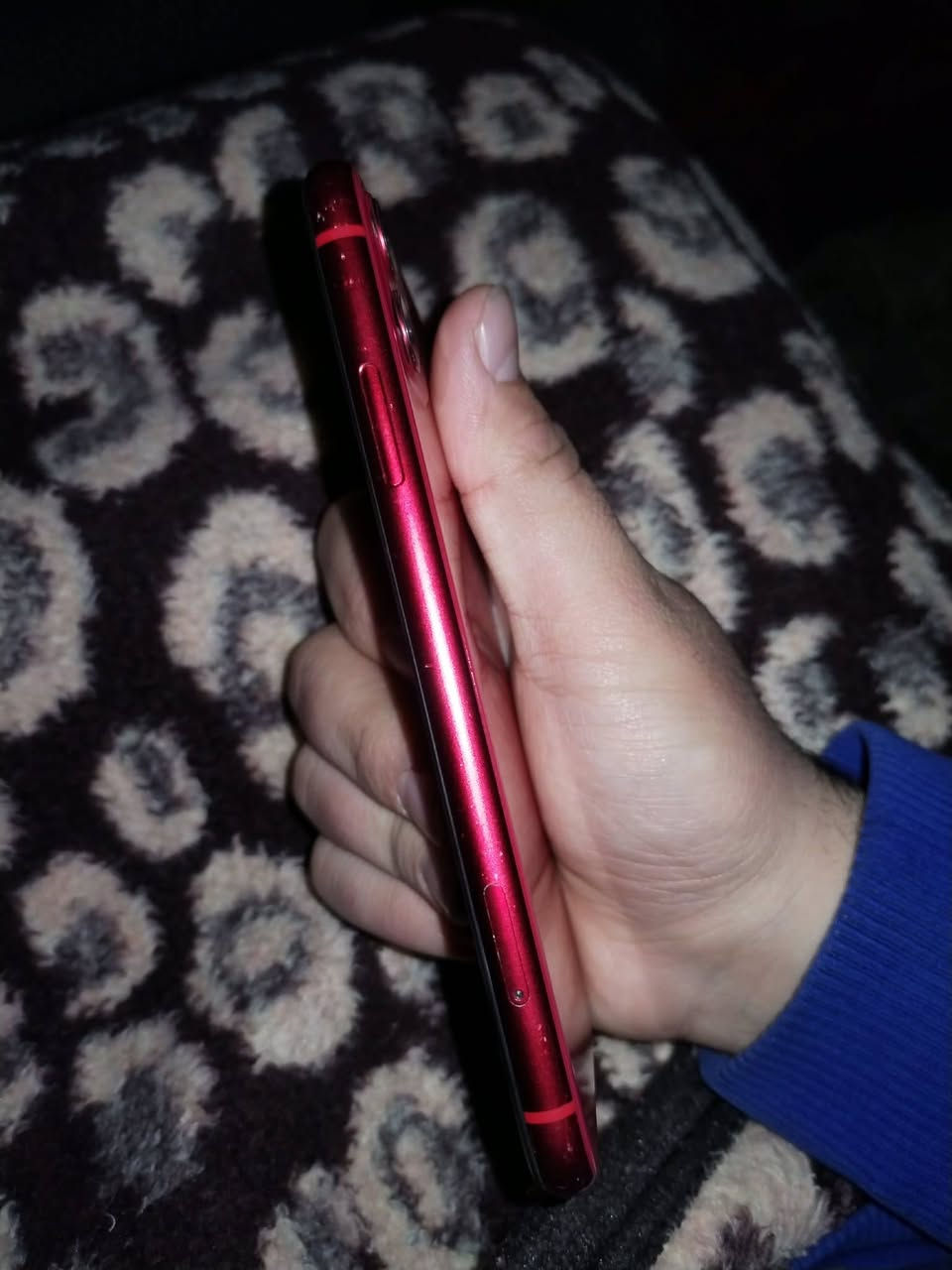 السعر صدمه
ايفون 11عادي

مبدل بطاريه قطاره
مبدل شاشه +فطر ما مأثر عليه

130وبي مجال

***********
