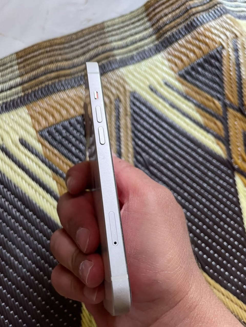 السلام عليكم
١٣عادي
ذاكره١٢٨
بطاريه٨٩الامبدله ولا مرفوعه
مراوس بماطور قفاز او بيع التواصل خاص 
او خابرني ***********
