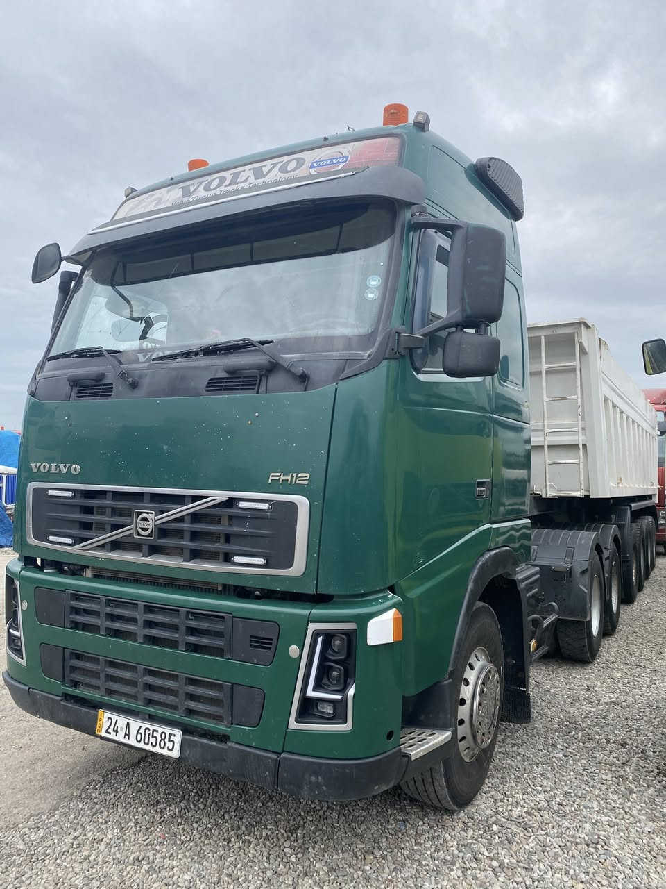 للبيع

من نوع : فالفو 

موديل : 2005

كير : عادي 

مجموعة توب تلاين مربع

حجم : 460 

رقم سنوي جديد 

بودي : دارا قصاب 

زرعة بودي بدون تعلاوة 24 و  32 متر

سعر :  550$

سياره كير مكينة شانصي قمرة كفالة عامة سيارة جاهزة جوة شغل  

موجود في كركوك في معرض رافدين المركزي 
عنوان// كركوك شارع مطار مقابل جسر حزيران 

للأستفسار أتصال على الأرقآم

***********

***********
