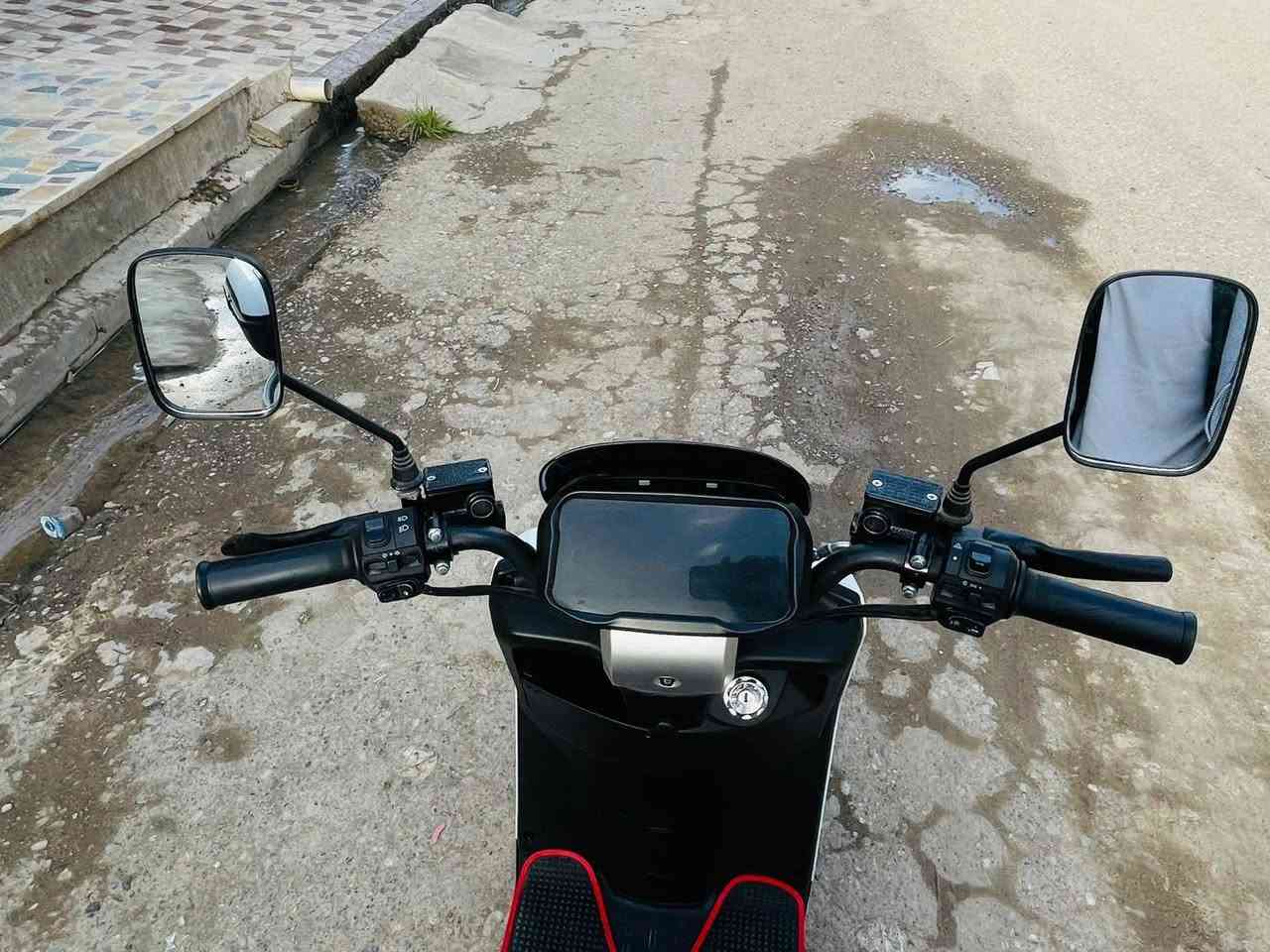 السلام عليكم 
ماطور شحن 318 للبيع 
فول مواصفات نضام R
كروس سرعة لايت زينون عالي ناصي بريكات هيدروليك 6 بطاريات كبار بطاريات بحاله جيده 
ملف 2000 السرعة 86 حقيقي 4سرع ماطور جديد مستعمل شي قليل كلو شغال مابي اي عطل أو خلل شرط الفحص السعر 600 وبي مجال العنوان حي سومر


**إذا كنت صاحب هذا الإعلان وتريد حذفه لأي سبب، رجاءا أرسل رسالة إلى الدعم الفني**