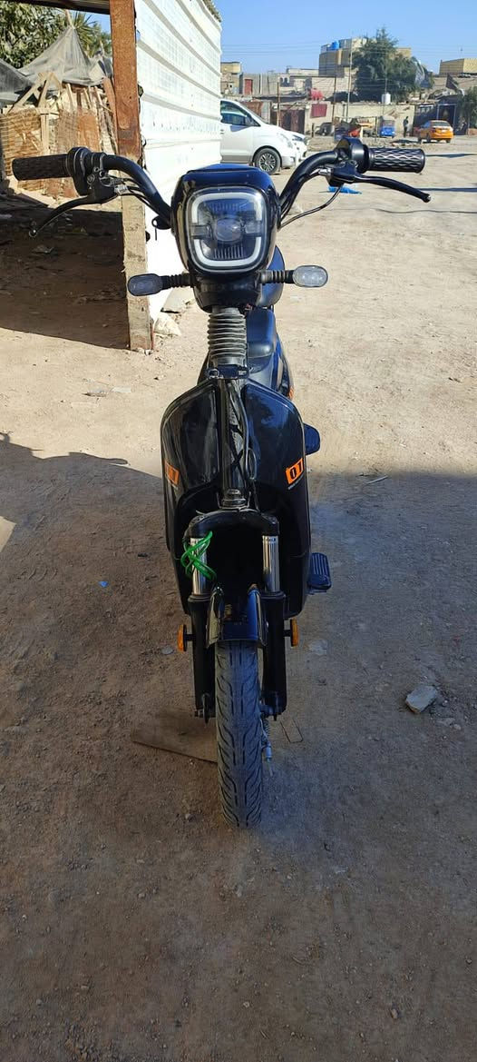 دراجه شحن
شرط شغاله من طول  لطول نضيفه كلش 
ماخذينها 350/  ستخدام قليل 
ب 300وبيها مجال  لشراي   ناصريه مركز /‪***********‬‏/
