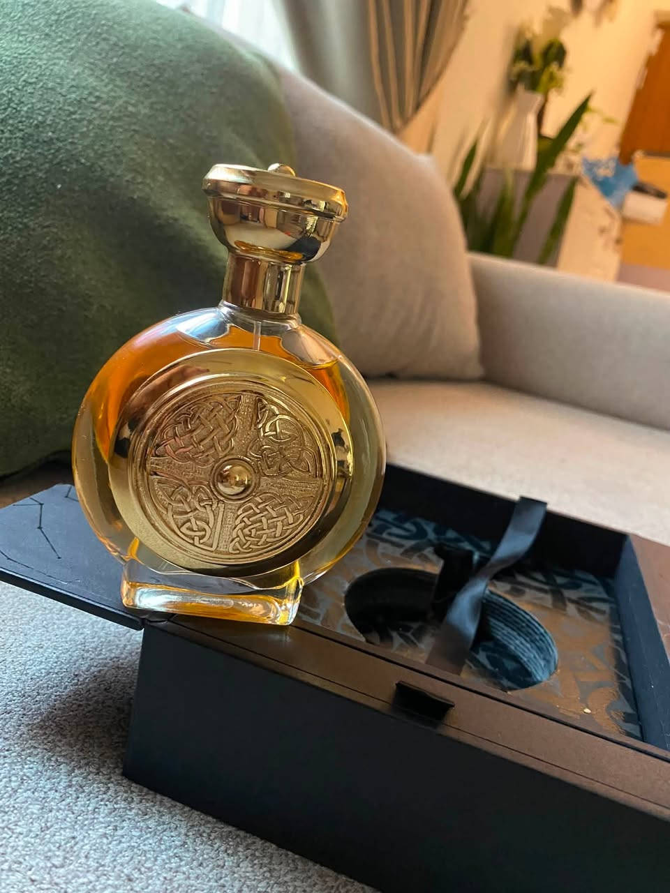 عطر بوديسيا ديفندر الملكي، مستخدم رشات للتجربة
السعر المطلوب ٥٠٠ الف


**إذا كنت صاحب هذا الإعلان وتريد حذفه لأي سبب، رجاءا أرسل رسالة إلى الدعم الفني**
