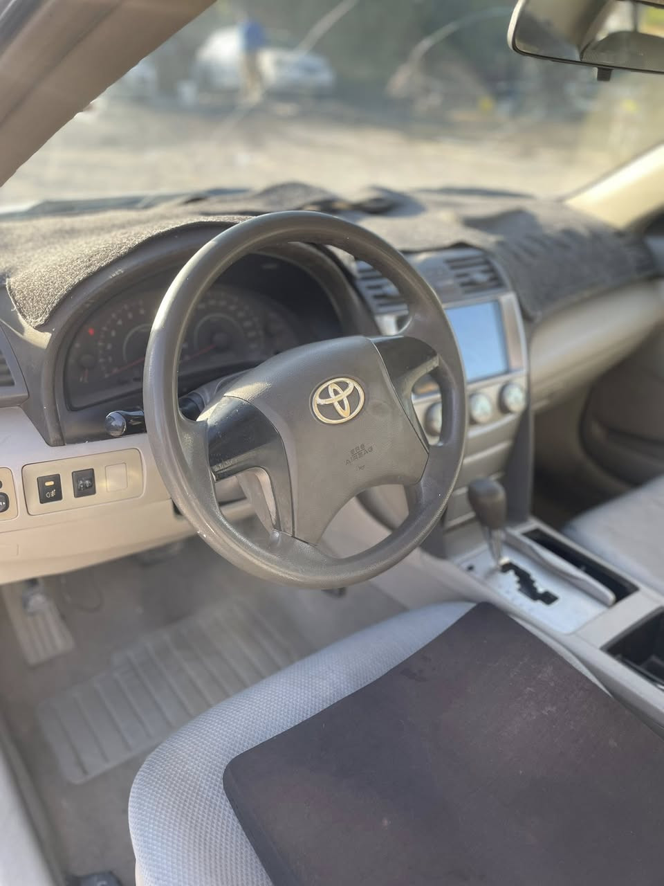 السلام عليكم
كاميري GL 2008 للبيع لون رصاصي فضي

حجم المحرك 2400 رقم نجف سنوية ل 28 ب اسمنا 

السيارة اثر جراد كم قطعة صبغ نعتبر احزام 

مكفولة من( الكص ،العيب الشرعي)

مكفولة من الدواخل (شواصي ،لغود ،حوض، تكم، قمارة)

جاهزة مكينة وكير وحدادية 

تخم تاير جديد 

السيارة عليها ادامة كاملة للمكينة

المكان النجف الاشرف 

السعر 88

للاستفسار ***********
