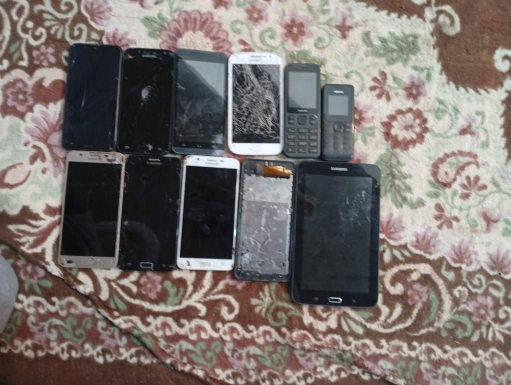 السلام عليكم ورحمة الله وبركاته اجهزه للبيع بس بيهن شاشه ضاربه مكاني الكاطون الرازي  وادلل***********
