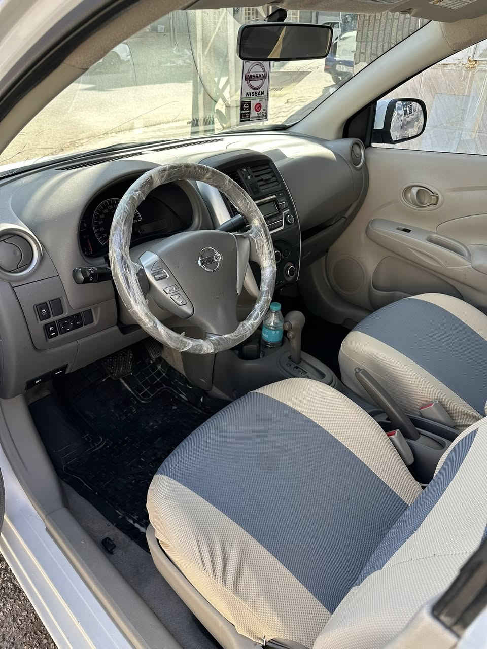 سلام عليكم صني للبيع مديل 2021 سياره مكفوله من صبغ وبارد حته دعاميات شرط على فحص ماشيه 77 بسمّ شركه وكآلة تحويل مكان سياره نجف شارع الروان 
(سعر 105)
الاتصال فقط 
***********
