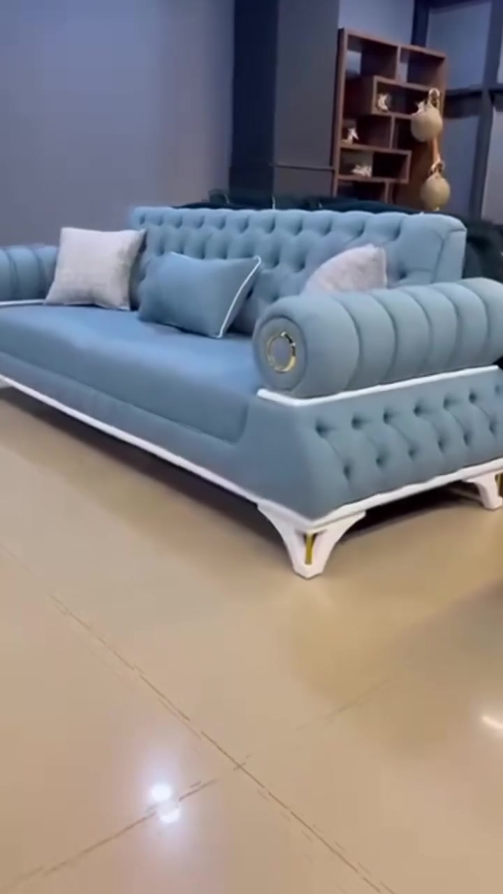 عرروض خاصه 😍
تخم عراقي مودرن تركي عشر مقاعد خمس قطع 
10مقاعد725
9مقاعد، 675
8مقاعد 625
7مقاعد 575
6مقاعد 525
5مقاعد 450
خمس قطع اثنين كبيرة ثلاثيه وحده وسط ثنائية و كرسيين مع كوشات عدد 6
جميع الالوان متوفره
توصيل داخل بغداد مجاني 
اطراف 15

القاعدة خشب كله بلوك 18مل
القماش چگور قديفه ثكيل او حسب الطلب متوفر انواع الاقمشه 
الاسفنج مميز اول مضغوط علو الاسفج 7سم 

❇️قياسات القنفات ❇️
190سم  القنفه الكبيرة ام ثلاث مقاعد 
150 سم القنفه الوسط ام مقعدين 
75 سم  الكرسي

العمق الكلي للتخم  75 سم عرض المقعد الصافي للجلوس 60سم
ضمان حقيقي للامانه 5سنوات 
للحجز ارسل
الصورة 
والاسم 
ورقمين موبايل
والعنوان
على الخاص

التوصيل خلال 4ايام فقط


**إذا كنت صاحب هذا الإعلان وتريد حذفه لأي سبب، رجاءا أرسل رسالة إلى الدعم الفني**