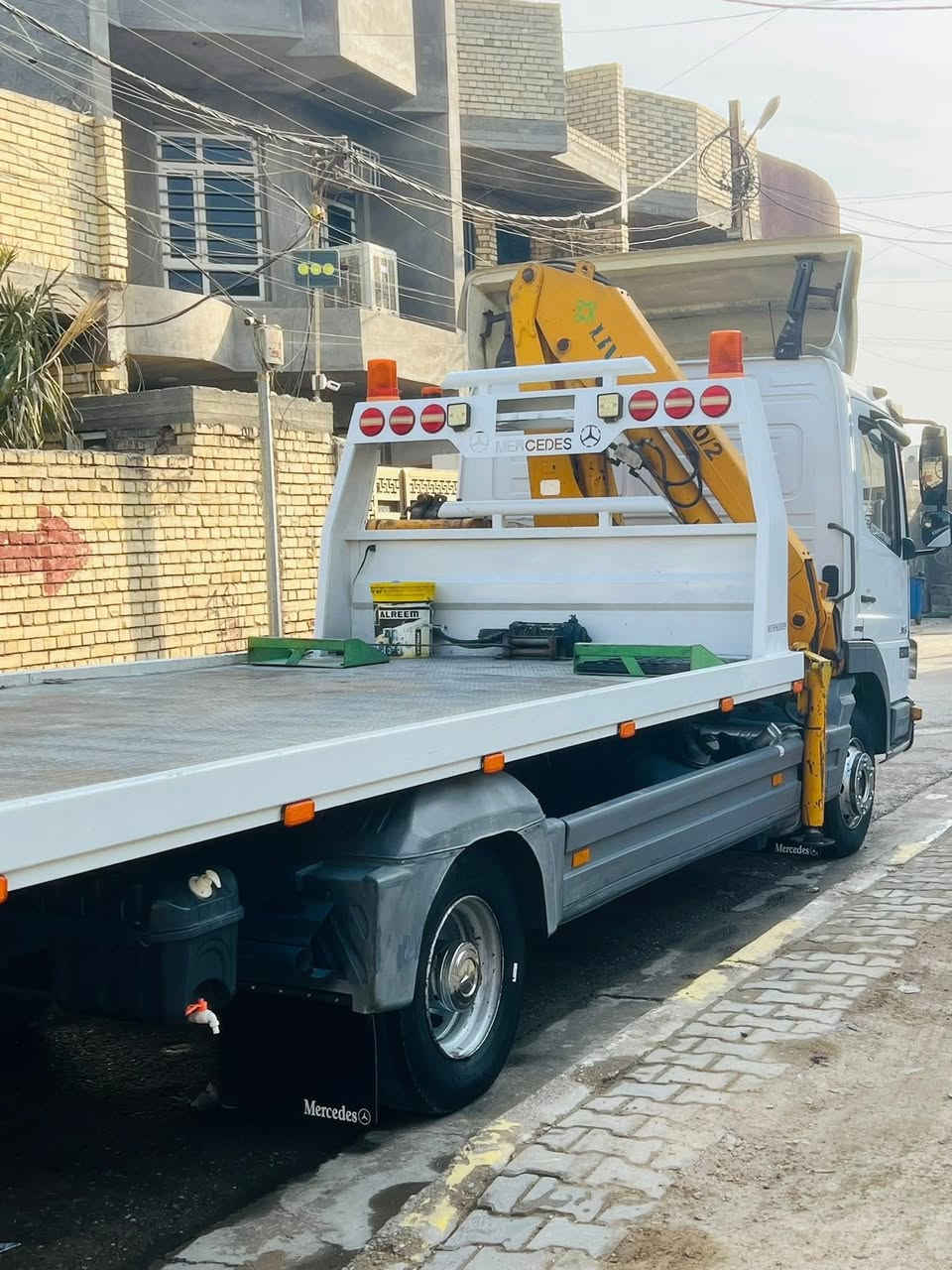 كرين اتيكو للبيع موديل 2011سياره 6برغي 4سلندر كرين 4600/2سلايت بدي نزال رقم سليمانيه سعر325ورقه العنوان بغداد رقم الهاتف ***********/***********
