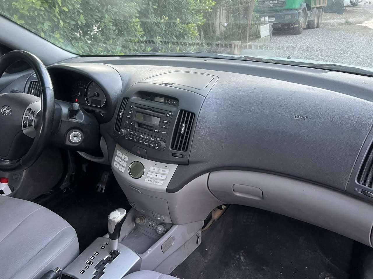 هؤندائاڤانتى موديل 2008
بةشةرتى گيرومةكينة وسةقف وكةڤةر بئزةربه ودةعم 
بئ ژةنگ وخياس كوتايى 44$نيوو  ***********. كةلار
