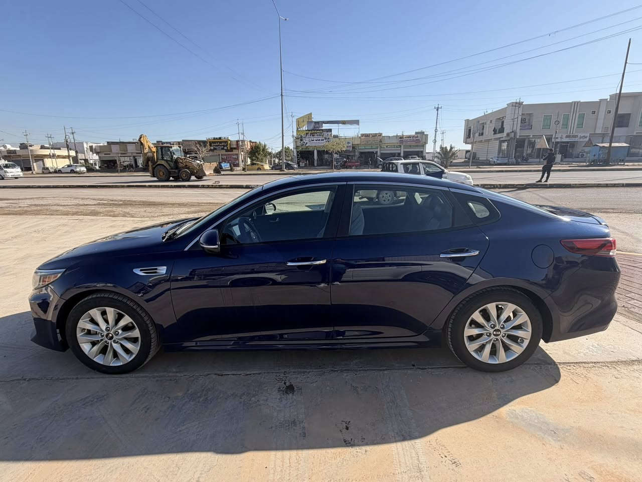 السلام عليكم
اخوان
كيا اوبتما
موديل 2018
موصفات
شاشه كبيره
ردارات
كشن كهرباء
درايف مود
تحكمات جهتين
نضام ايكو
سبورت 
ماشيه 67 مايل
بنيد ربع جوملغ صبغ بدون دواخل
السعر 132 بيها مجال
*********** زيد الجبوري
