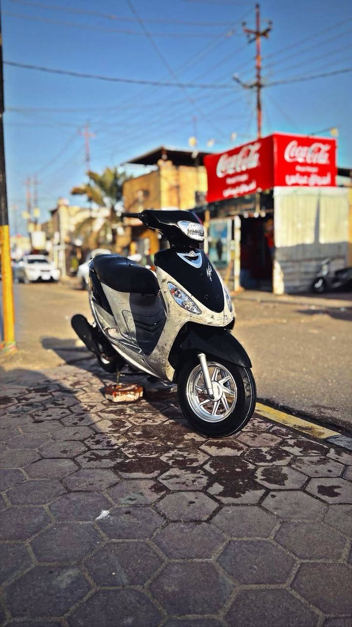 السلام عليكم دراجه للبيع ماكس سعر 850 بي مجال قليل رقم الهاتف***********
