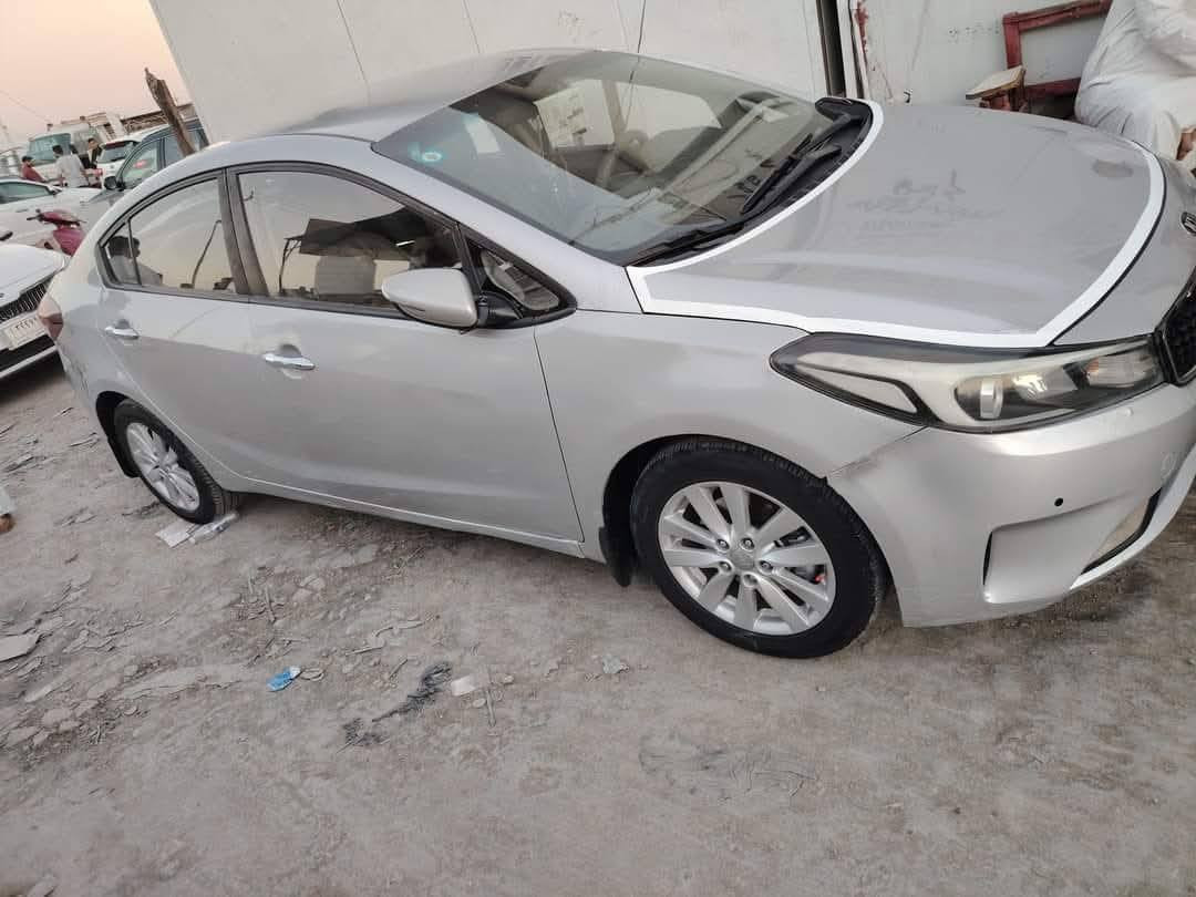 السلام عليكم سيراتو موديل 17خليجي كير مكينه برغي مامفتوح بيهن منضومه تبريدجديده كامله رقم دولي ذي قار بسمس سعر 110موبيل ***********وتساب بي
