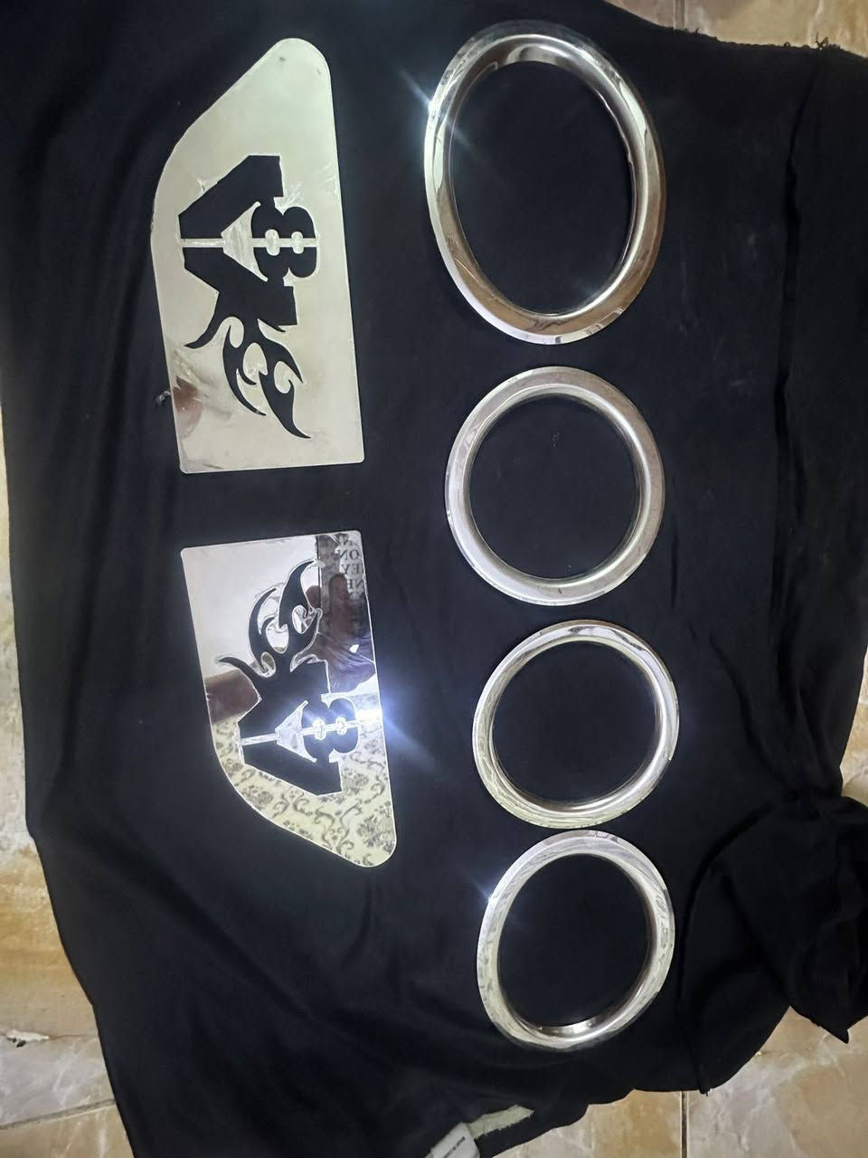 السلام عليكم غراض سكانيا اصليات للبيع مكان بغداد
***********
