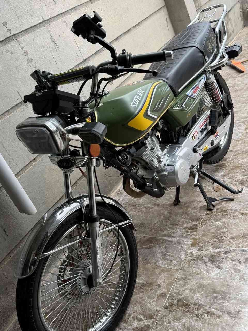 السلام عليكم
تايكر للبيع موديل 2025🔥✈️

نضافه شلعه معدل فوولل محرك اخرس ترتيب ونصبه فوول  قبل رمضان انشد 4 كير موطور مرتب ونضيف السعر 750 📍

للاستفسار ***********📞
