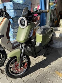 دراجة شحن F3 • 1500W 80كم/س • 5بطاريات أصلية