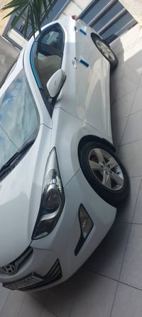 النترا خليجيه  موديل ٢٠١٢ رقم بغداد بسمي حجم المحرك ١٦٠٠ فول مواصفات  ...