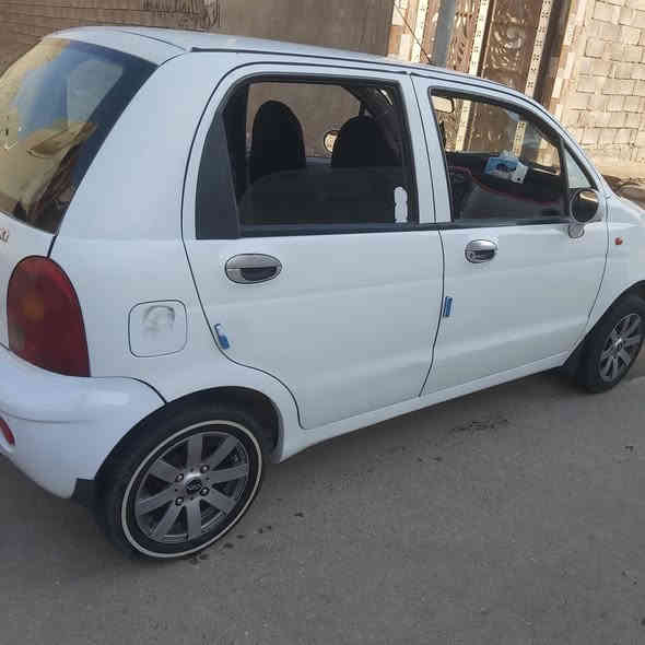 السلام عليكم للبيع
سياره كيو كيو 
موديل 2012 سياره نظيفه سنويه جديده
2029 سياره باسمي ماكينه وكير شرط
ماكينه لا صرف لا نفخ ماكينه جديده صدر
امامي وخلفي جديد مبدل جملغ اليمين
كربون بنزين شرط التحويل سعر  35 وبها مجال 
للطيبين ***********  ***********
