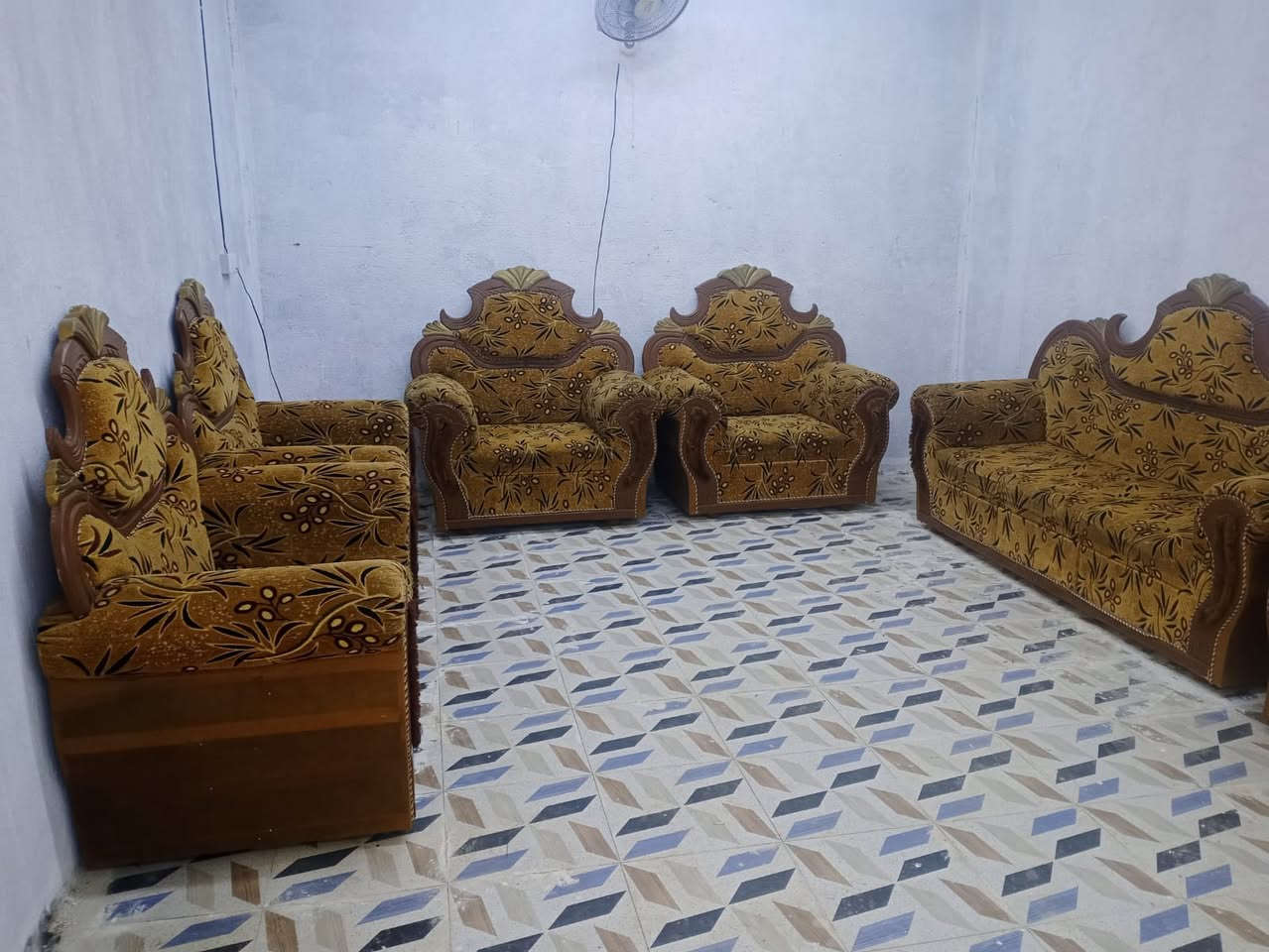 جديد ١٠ مقاعد ب٣٠٠


**إذا كنت صاحب هذا الإعلان وتريد حذفه لأي سبب، رجاءا أرسل رسالة إلى الدعم الفني**