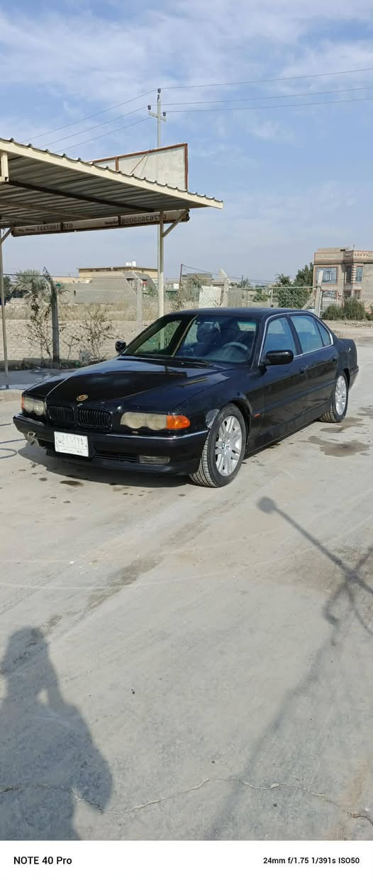 BMW
موديل 1996 محدث 2000
رقم بغداد 
تحويل شرط بأسمي السنوية
سياره شغاله صدر جديد  
السعر 43 ورقه وبيها مجال للشراي 
*********** 
*********** ابيع فقط بدون مراوس
مكان السيارة/ بابل/ محاويل/ ناحية الإمام
