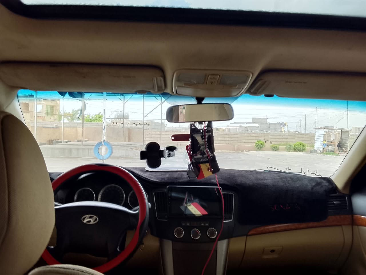 السلام عليكم سوناتا موديل٢٠٠٩ خليجي
محرك كير شرط ٢٤٠٠ صدر امامي خلفي جديد طخم تاير جديد 

رقم صلاح الدين مشروع وطني شرط التحويل و القرامات
علمن أن السياره أحله من الصور
السعر 100$ الا ستفسار ***********
