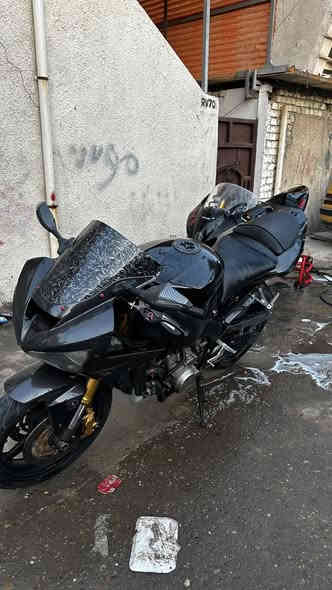 سلام عليكم 
كاوزاكي 2004 636 
مكينة مكفولة ونشاطها 100‎%‎
دبلات امامية وخلفية جديدة 
الجامة والمرايات ام الأشاير البجم كلة كاربون فورجت 
تانكي نضيف 
الدراجة ضربتها سيارة من الذيل والضرر الذيل شوية انكسر والبكلايت هم 
والسمج ما كاعدات لذلك فتحتهن تاخذ كفراتها كاملة انطيها الك 
سعرها 24 ومكاني بغداد العامرية
***********
