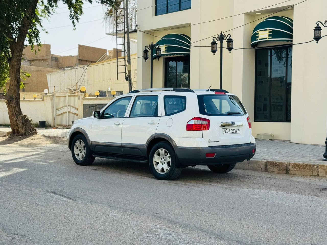 مهـافي كويتي مديل 2011 سعر 119 قابل للتفاوض الأستفسار اتصل *********** بيها صبغ قطعه واحده كلير فقط بدون دواخل والباقي كفاله عامه من ضربه وصبغ وتبديل فول مواصفات واحد على واحد فتحه سقف بصمه تشغيل بصمه أبواب جنطه شفط فر ويل زراق داخل بيجي كشنات كهربائي اشاير مري كهربائي 7 راكب 3 قطع تبريد حساسات امامي وخلفي مكينه سته 6️⃣ سلندر مكينه وكير مكفولات حداديه جديده تخم تاير تبريد تدفئه شغال رقم بغداد أنكليزي مشروع وطني سنويه 29 مكان سياره كربلاء
