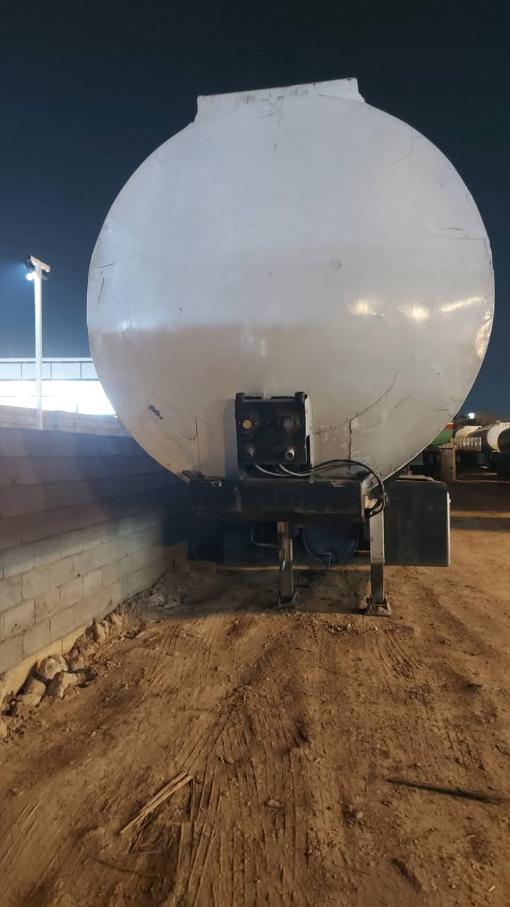 السلام عليكم تانكي بويلر مغلف كاك ابو الخمسه حموله ٣٠طن ستفسار  ***********
