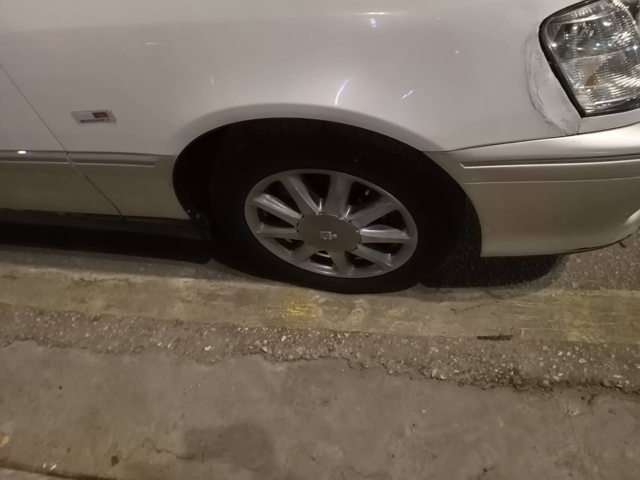 سوبر كراون موديل 2000 كفاله عامه من كلشي مكاني كربلاء السياره شاصي ١٧٥محرك دي فور الكبير كرستال 3 دكمه برده خلفيه كشنات كهربائي سيارات جديده حيل مال جناي قرار 48 تحويل ثاني يوم
***********
سوبر كراون موديل 2000 كفاله عامه من كلشي مكاني كربلاء السياره شاصي ١٧٥محرك دي فور الكبير كرستال 3 دكمه برده خلفيه كشنات كهربائي سيارات جديده حيل مال جناي قرار 48 تحويل ثاني يوم
