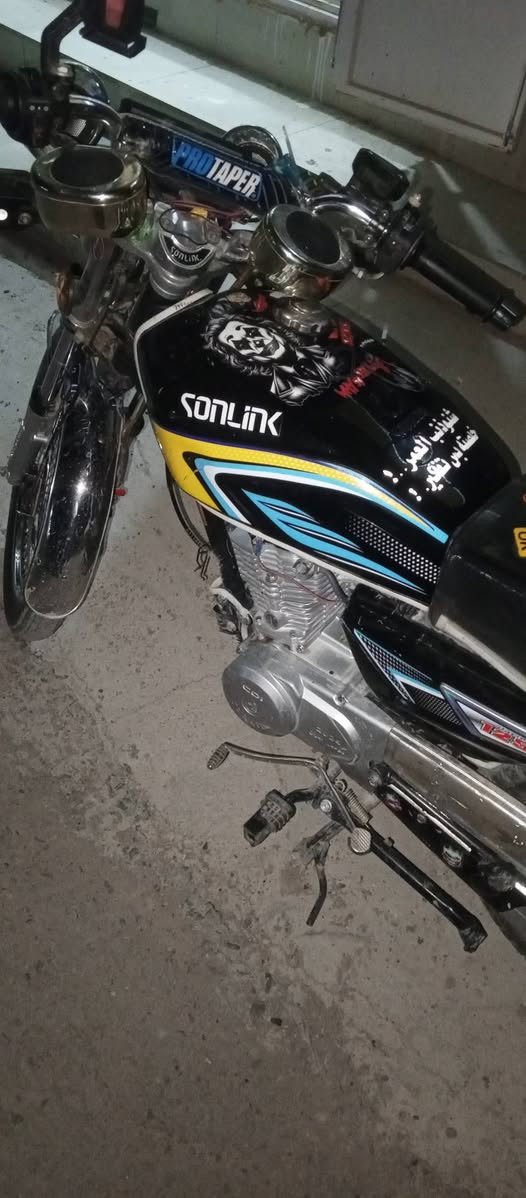 نظيفة كلش للبيع 650 وبيها مجال
بعقوبة للاتصال ***********
