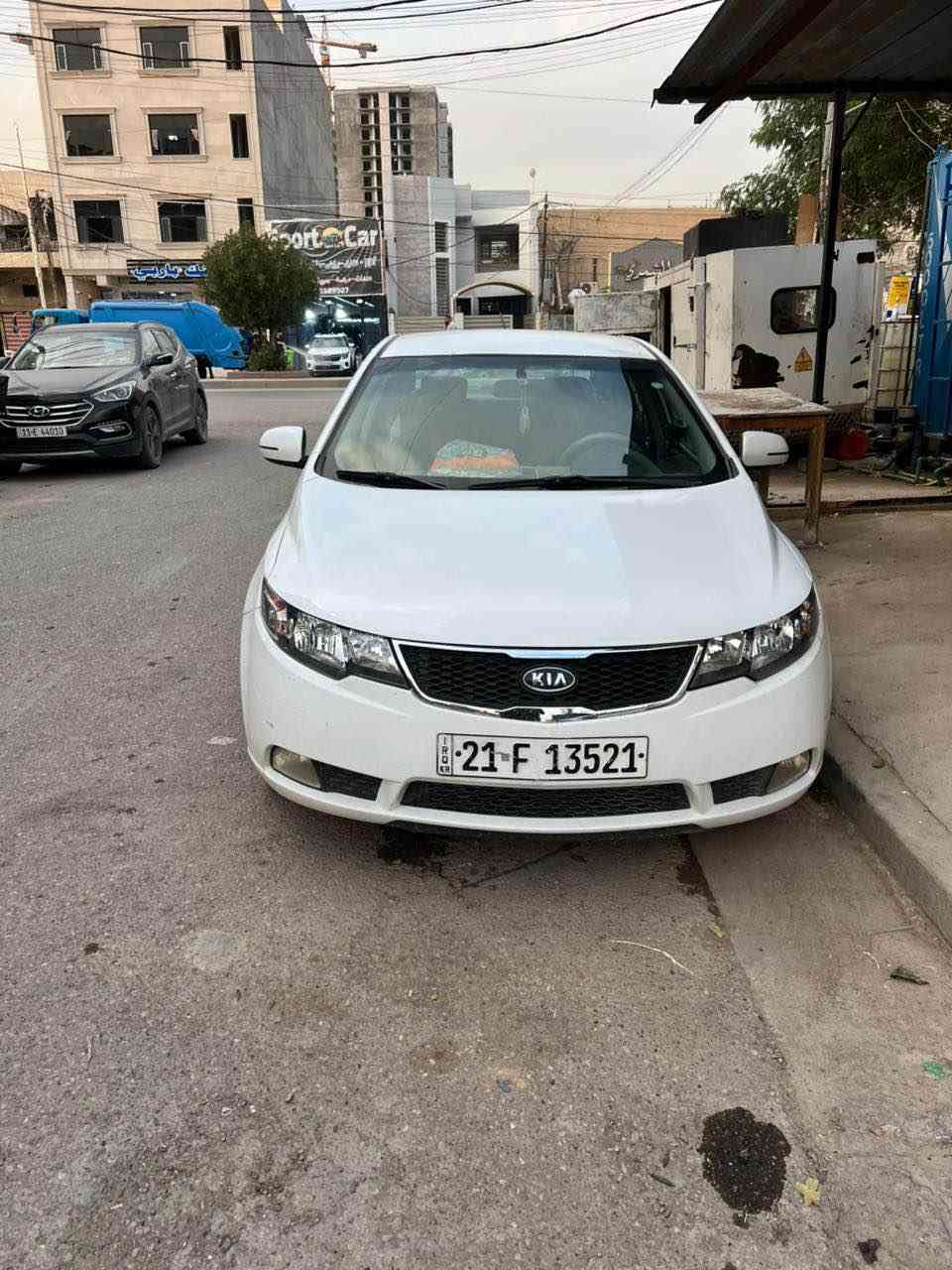 سيراتو 13 بيهة بنيد وجنطة وجاملع خلفي لسيارة يرادلهة صدر وتخم تايرات *********** فقط اتصال بغداد, العراق
