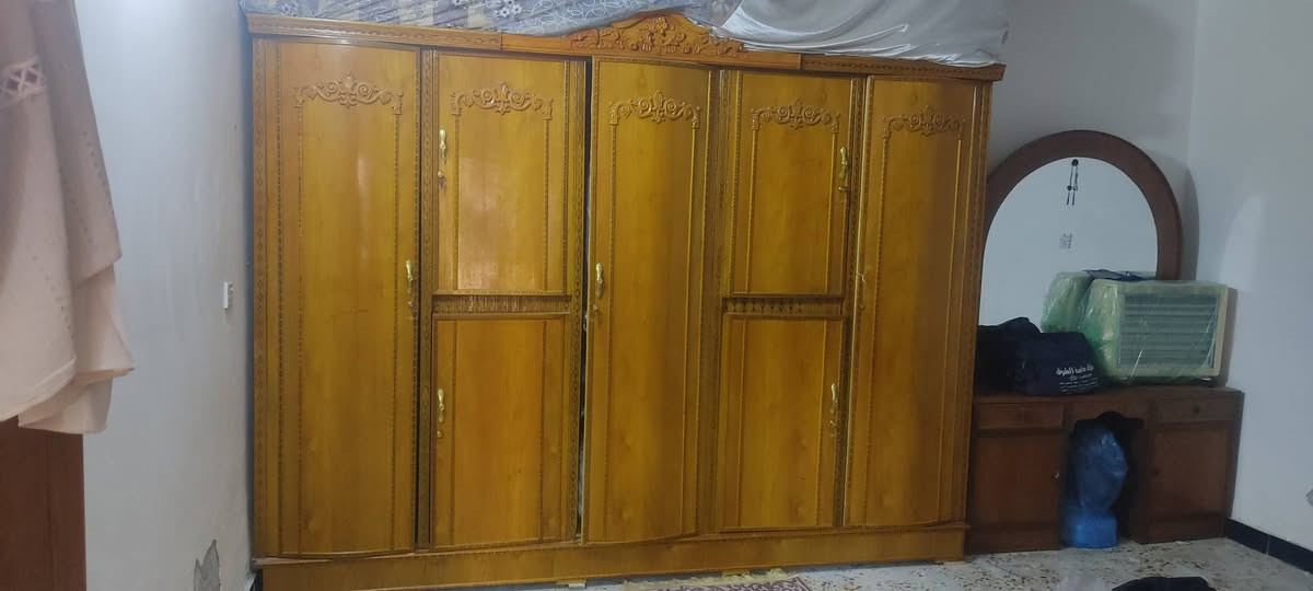 سلام عليكم كنتور خشب عراقي
كاونتر  للبيع 
السكلات 13
التواصل عل الخاص


**إذا كنت صاحب هذا الإعلان وتريد حذفه لأي سبب، رجاءا أرسل رسالة إلى الدعم الفني**