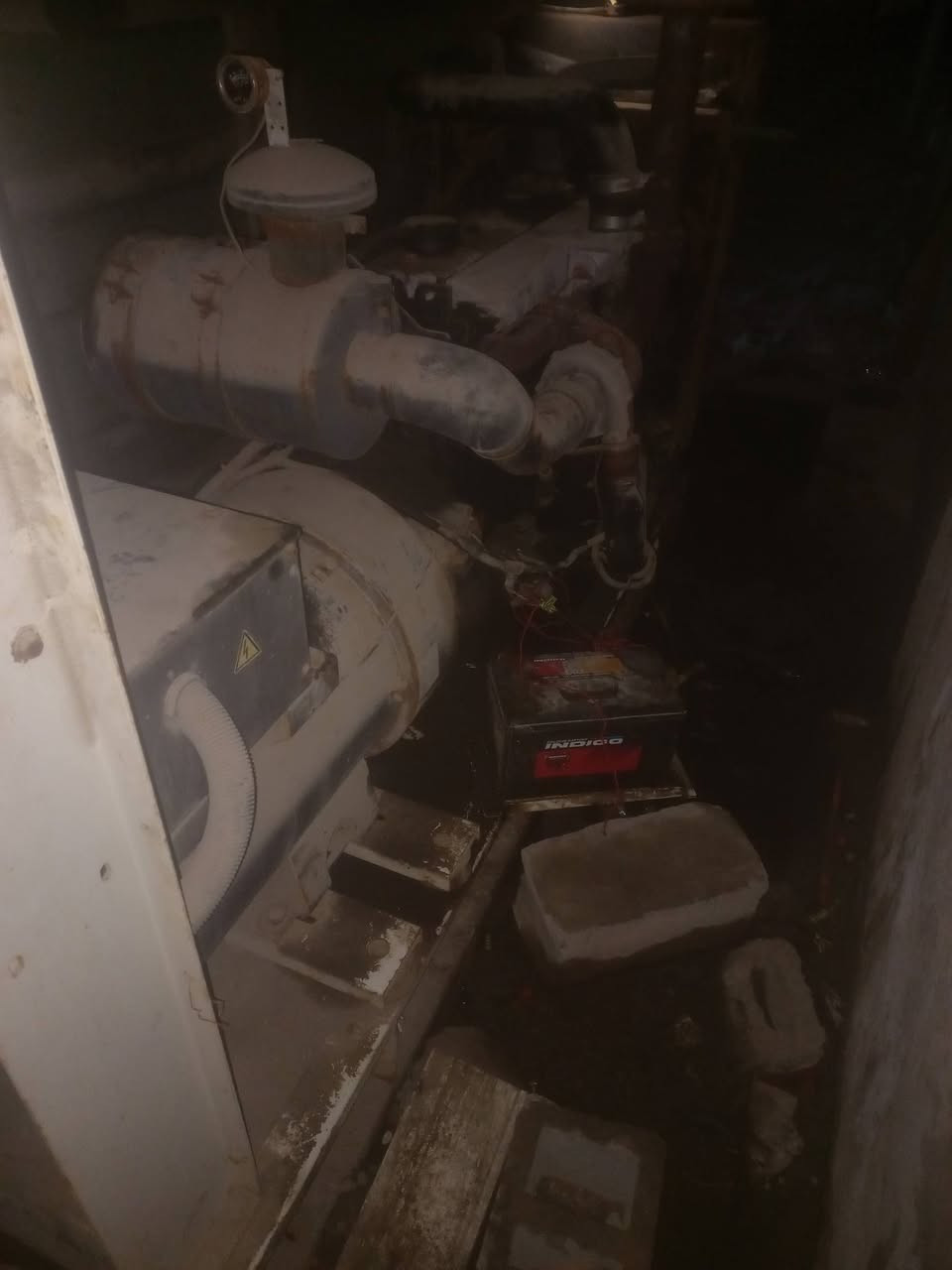 مولد بيركز 150كيفي عدد خطوط 200وكسور مكينه نضيفه ماغاسلها موقع لبهادريه  قريب ع لفوك ولمكان لي بي هسه لمولد لا اجار ولا شي سعر ع وتساب ***********
