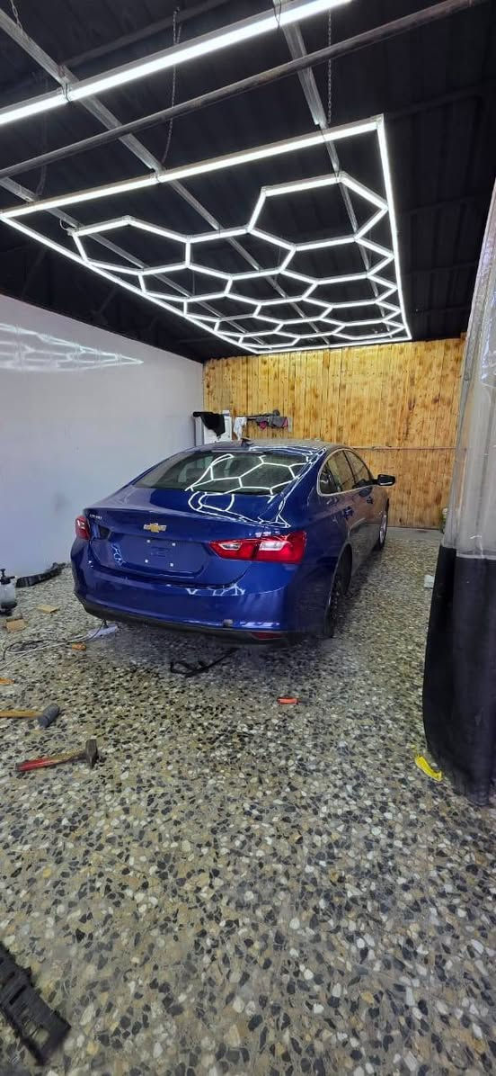 سلام عليكم ماليبو مديل 23 سياره بدون رقام مكينه وكير بل كارتون سياره ماشيه50 ميل مكينه 4 سلندر سعره 110 وبيه مجال مكان بصره طويسه ***********
