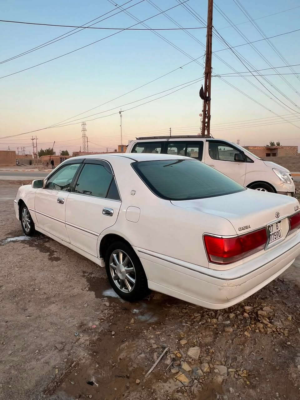 ملكه موديل ٢٠٠ رقم ذي قار نكليزي
تحويل ثاني يوم كفاله كص ونقل 

بيهه ضربه بالوره وبارد بالجاملغ الكدام

الباقي كفاله مكينه ففتي خير من الله 

كير تبريد ثلج حداده خير من الله

٣ دكم برده خلفيه كرستال اصل سياره

مكاني ناصريه شطره سعر 105

***********

